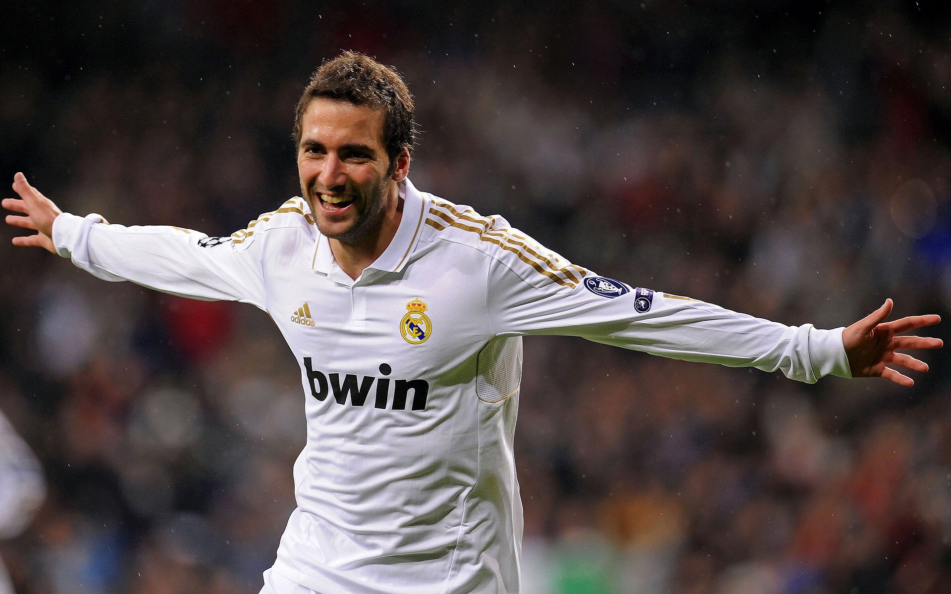 中超第29轮最佳阵容:海港国安泰山各2人,3人书写传奇教练拉莫斯