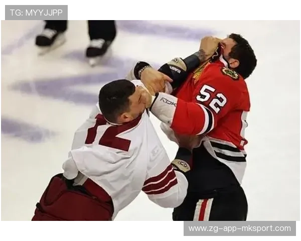 世界冰球联赛爆发冲突，两队群殴引发巨大争议