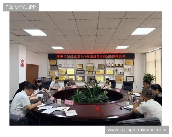 足球联赛在青训扶持中设立示范基地、师资下沉与乡镇覆盖推进计划